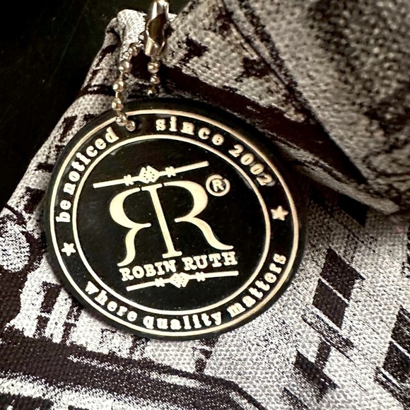 Robin Ruth Boston Bag Tote Purse Crossbody - Picture 4 of 14